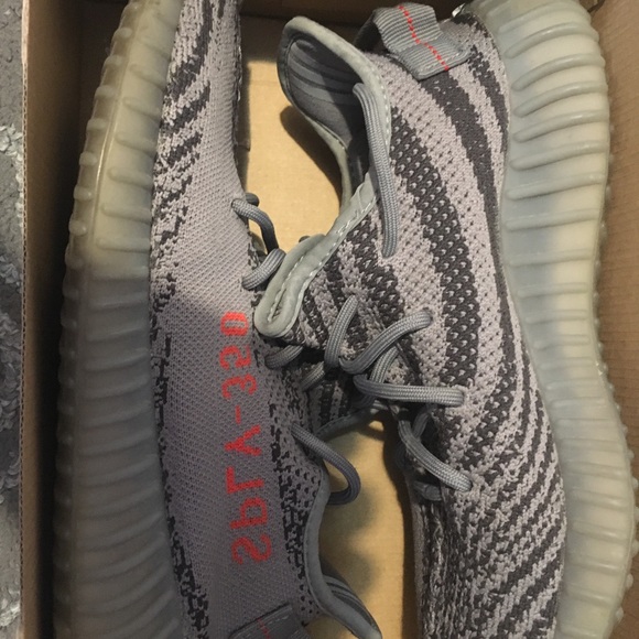 Yeezy 350 boost beluga 2.0 8/10 condition - Picture 5 of 6
